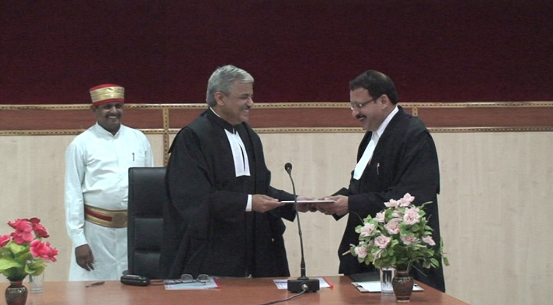 Swearing-in Justice Diwaker